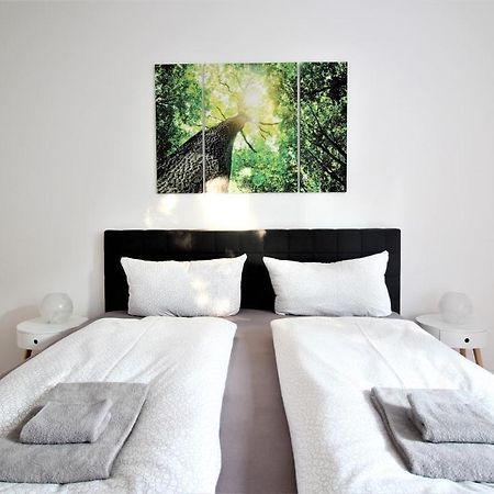 Light-Flooded City Apartment With Balcony And Garden 뷔르츠부르크 외부 사진