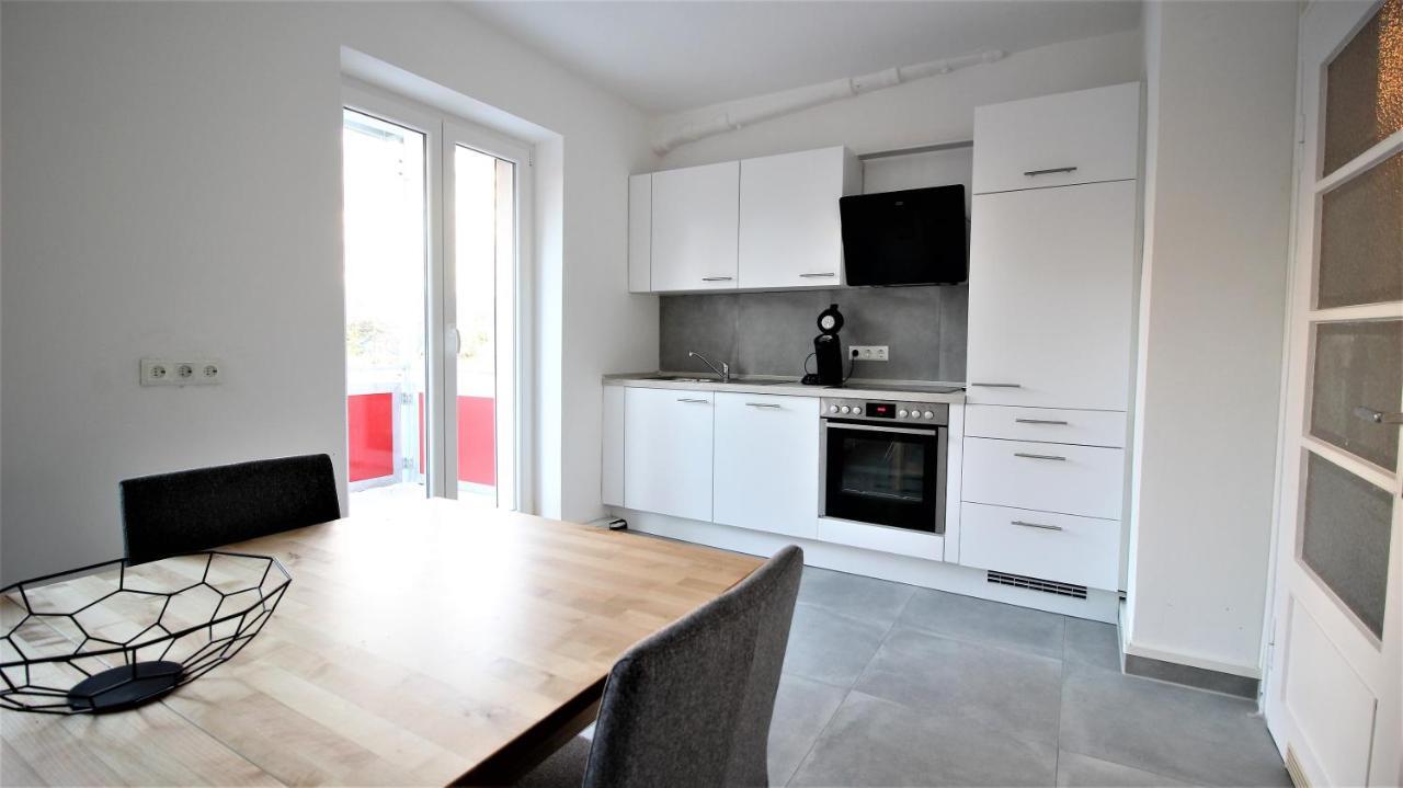Light-Flooded City Apartment With Balcony And Garden 뷔르츠부르크 외부 사진
